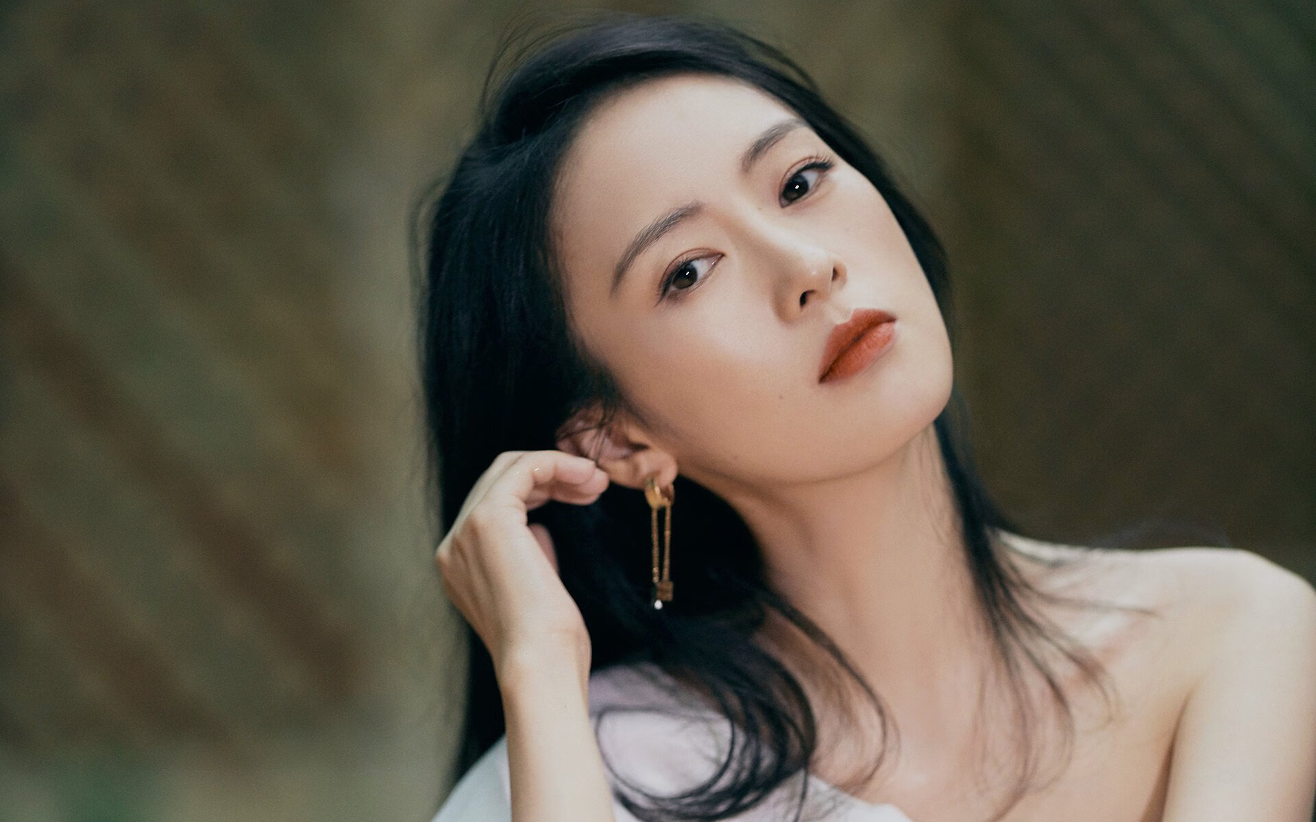 五大联赛是否加强控球区内回传决策效率评估,五大联赛比赛用球